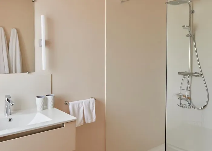 Maison Familiale Le Marechal *